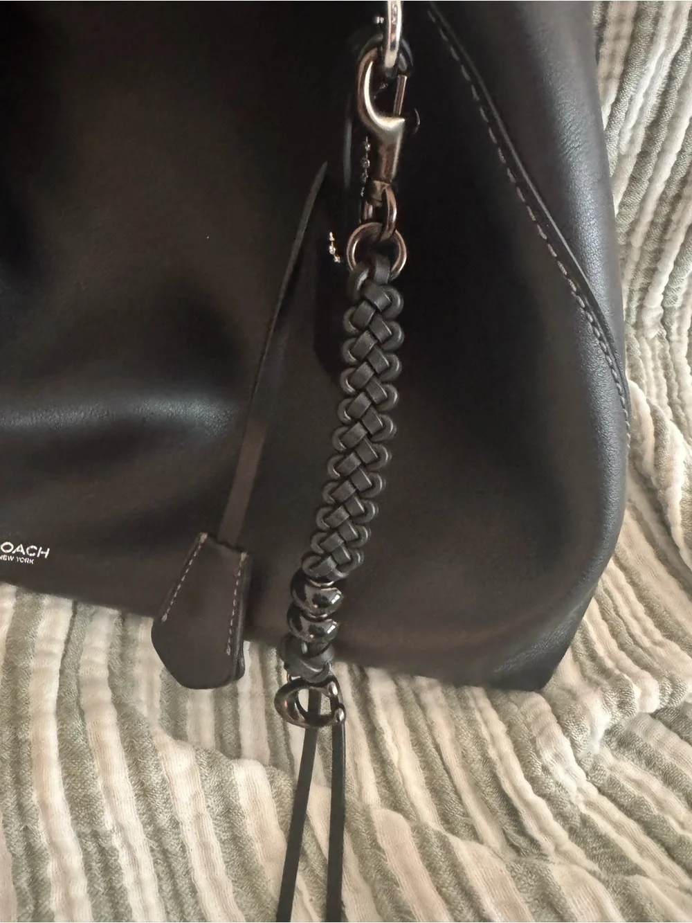 Coach Mott 38 black